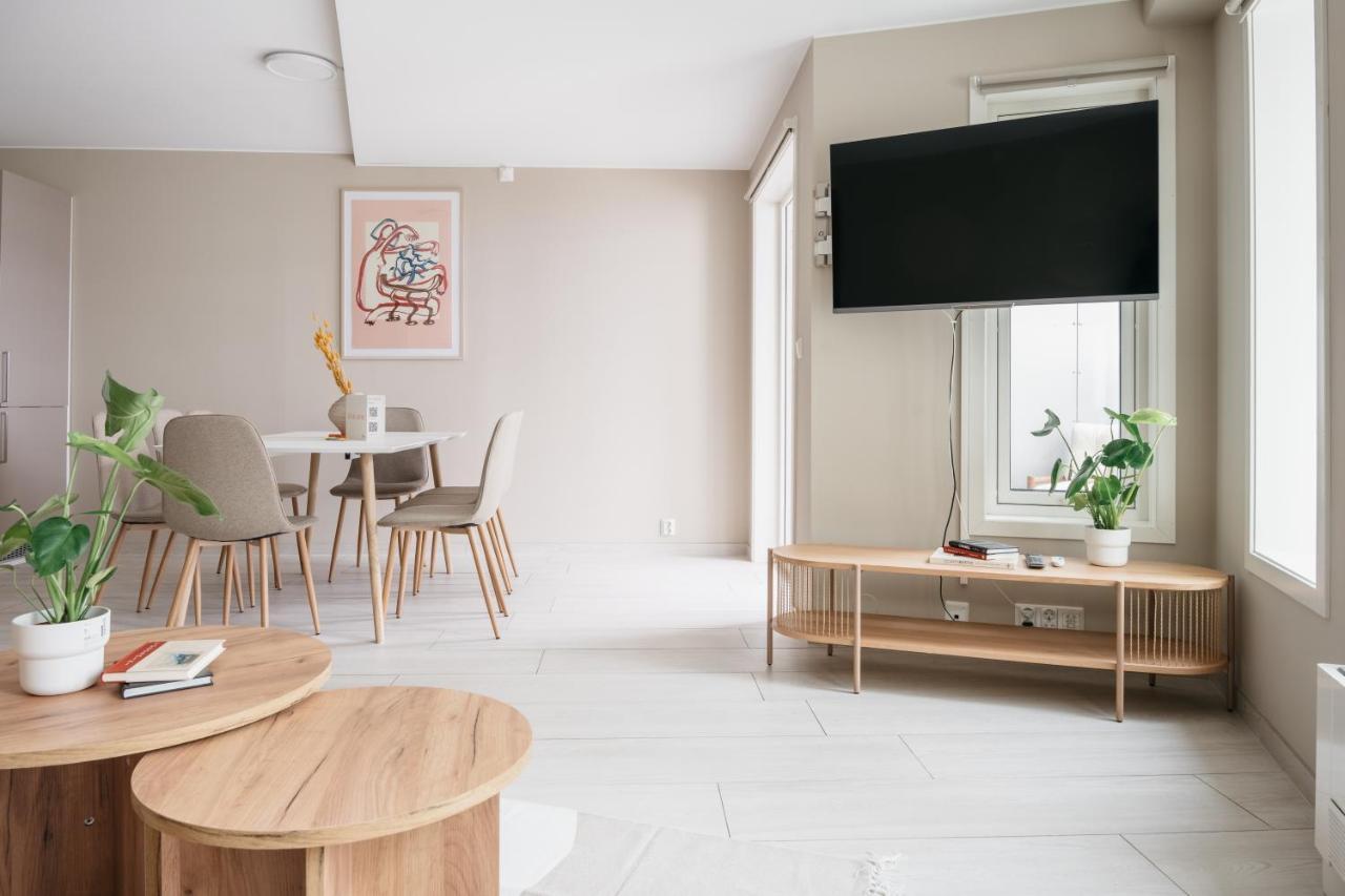 Stay L Urban - Spacious Apartment With Private Terrace Bergen Esterno foto
