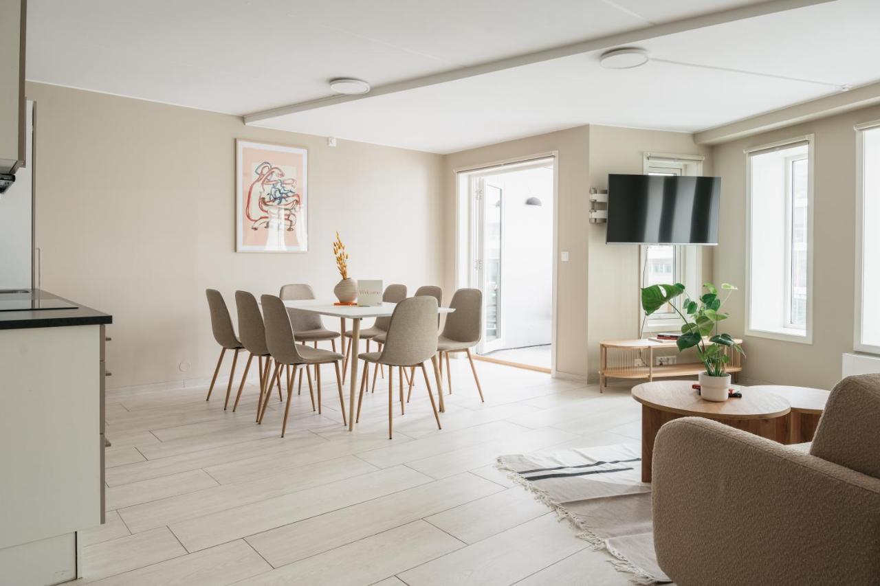 Stay L Urban - Spacious Apartment With Private Terrace Bergen Esterno foto