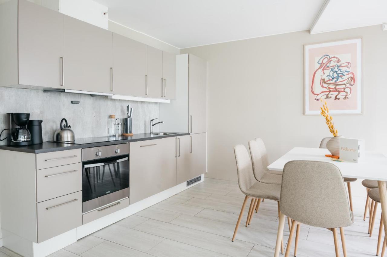 Stay L Urban - Spacious Apartment With Private Terrace Bergen Esterno foto